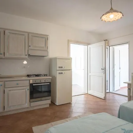 Appartamento Superb Le Residenze Del Golfo Di 1 Bedroom For 4 People