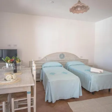 Superb Le Residenze Del Golfo Di 1 Bedroom For 4 People 오로세